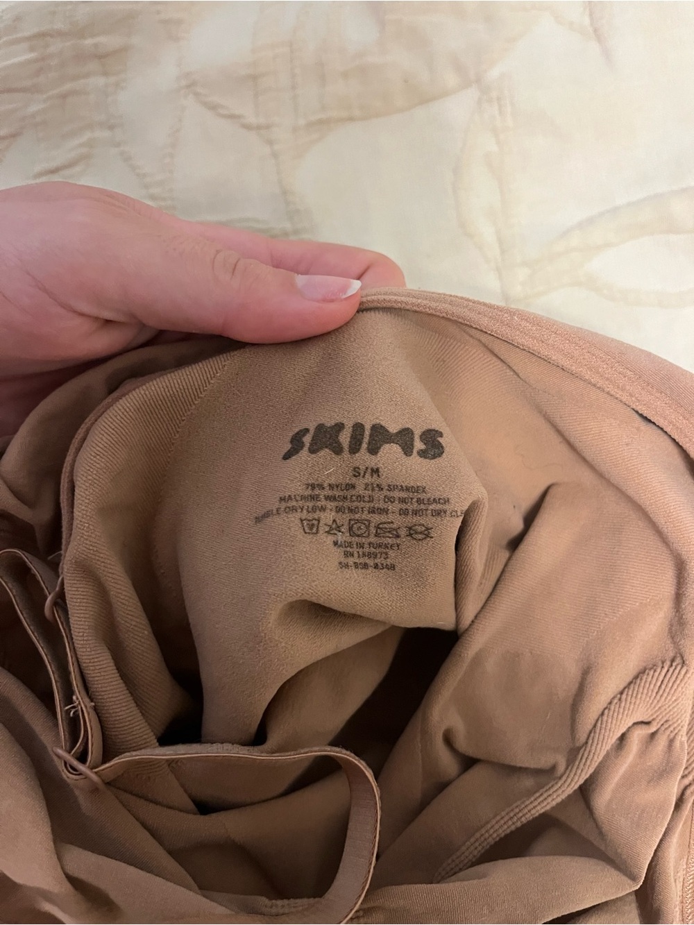 SKIMS S/M Nude Tan Bodysuit